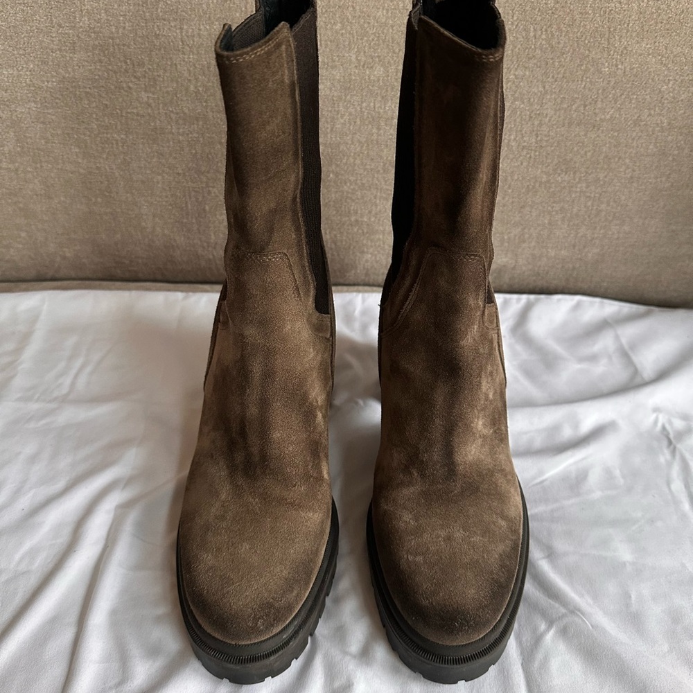 Women's Brown Emanuele Crastro Suede Boots size 39